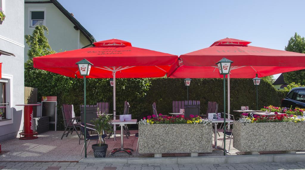 Gaestehaus Cafe Andrea Кёфлах Экстерьер фото